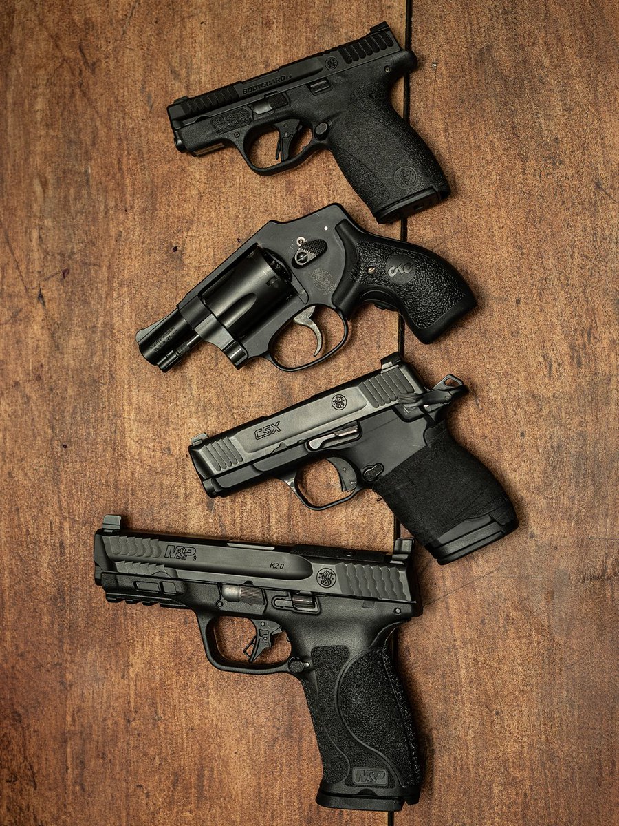 Smith_WessonInc's tweet photo. Empowering Americans daily with the means of protection and self-defense since 1852 🇺🇸 https://t.co/Md5wXxHsxm