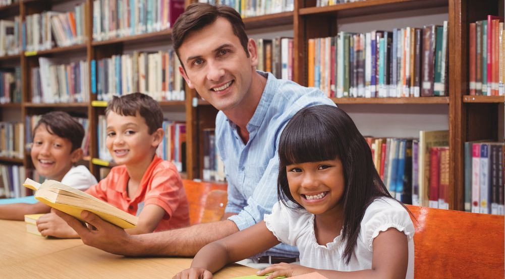 EveryLibrary's tweet photo. "Librarians have seen it all when it comes to underage patrons, and they can help you get your family in and out with books, activities, and good experiences. 

Here are some tips and tricks for library visits with a toddler:" https://t.co/hU2c2S4Qcr 
#Library #Libraries #Services #Resources #Patrons #Toddlers #Families #Tips #Advice
