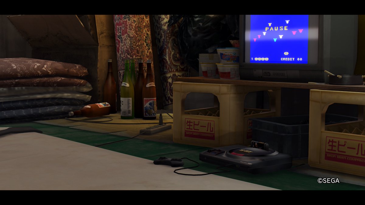 Marklaskey1985's tweet photo. #yakuza0directorscut #playstation5pro awesome seeing the sega megadrive/genesis making a cameo appearance https://t.co/tJUNIHp6b8