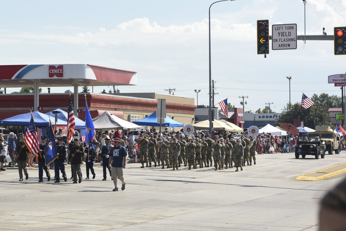 NDNationalGuard's tweet photo. The #NDGuard took part in the Mandan Independence Parade to highlight our Nation's 250th Birthday! We had a flyover, Color Guard, the 188th Army Band, a humvee and the Adjutant General driving a classic military Jeep.

We'd love to see your photos, tag us! https://t.co/aL11FUQuiM