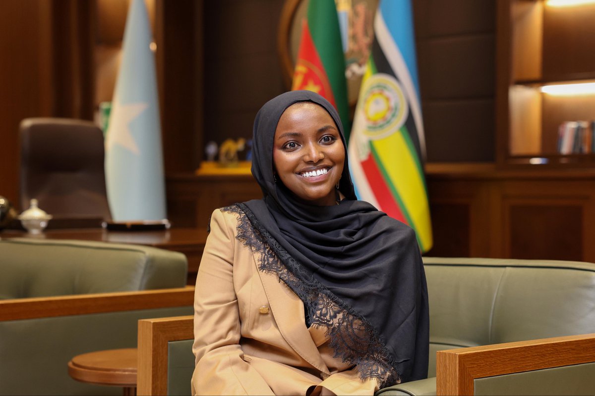 TheVillaSomalia's tweet photo. President @HassanSMohamud received Nadia Mohamed, Mayor of St. Louis Park, Minnesota, at Villa Somalia Presidential Palace.

The President praised Mayor Nadia’s distinguished leadership and encouraged her to continue promoting stronger Somalia–United States relations and the positive role of the Somali diaspora in advancing cooperation and development.