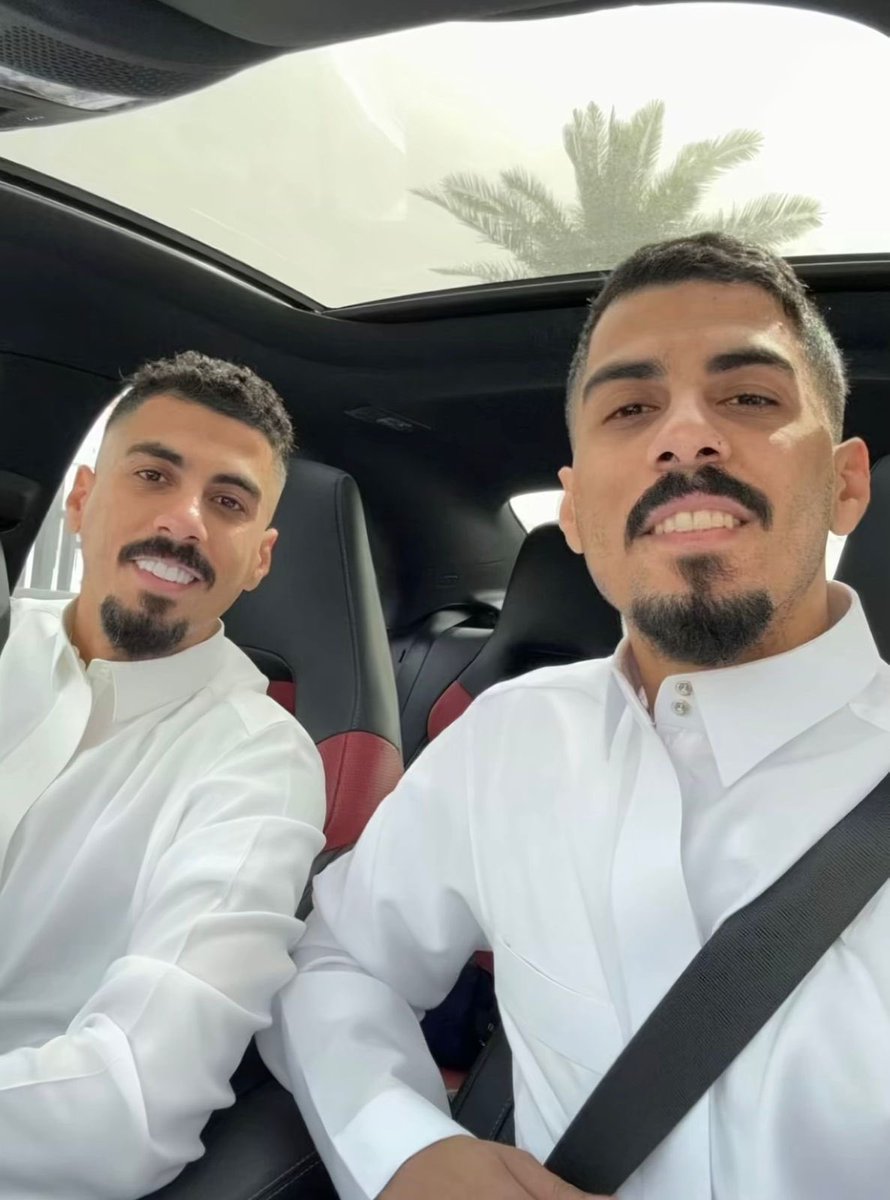 Aldouwis's tweet photo. جمهور النصر …
من اللي فيهم رمى ( الاوت ) https://t.co/B4ZCaFDmDc