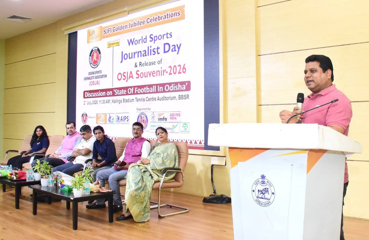 shuvpan's tweet photo. Honoured to be invited as Guest of Honour at the World Sports Journalists Day celebration organised by the Odisha Sports Journalists Assn at Kalinga Stadium

My sincere thanks to OSJA for the warm invitation &amp; hospitality.Huge respect and Best Wishes to All Sports Journalists.🙏 https://t.co/8BOJchgeDO