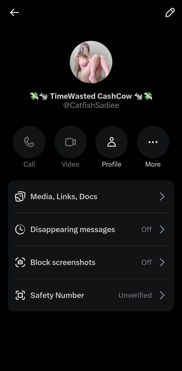 MissTimewaster's tweet photo. What you're seeing here is another victim MISSTIMEWASTER had to CURED ✅

Being successful around here isn't meant to be without my permission 🤗

Now you're renting your spot on my page for everyone to make fun of how pathetic you are 🤡

@CatfishSadiee your career is over 🤤💊 https://t.co/uXWGPMoxez
