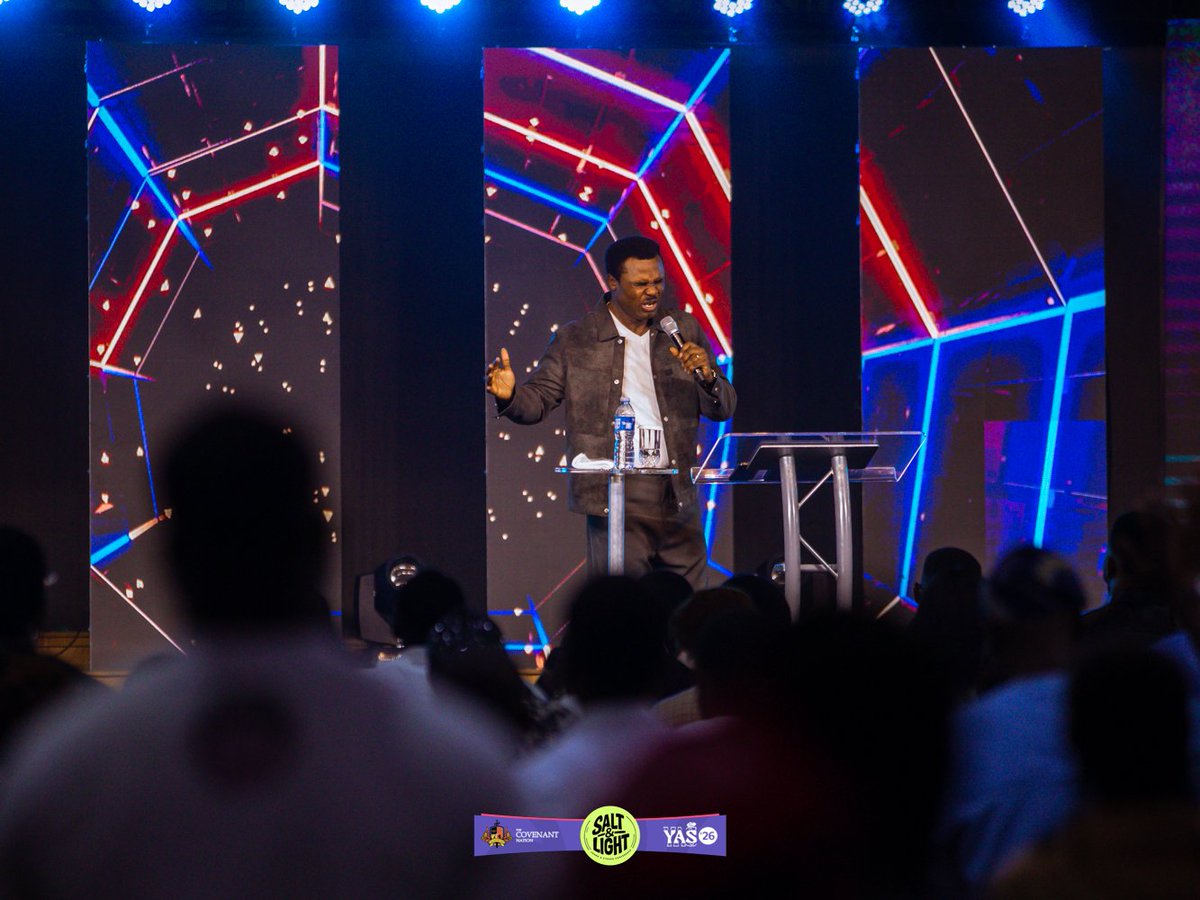 yasconference's tweet photo. Apostle Karis AmehWealth @drkaris brought the Word with clarity, conviction, and power❤️‍🔥

Fresh blueprints are dropping, and the shift in the room is tangible.

Not in the building? Join the YouTube livestream via the link in our bio 🚀

#youngandstrong #saltandlight #YAS2026 https://t.co/1cohFXSHl5