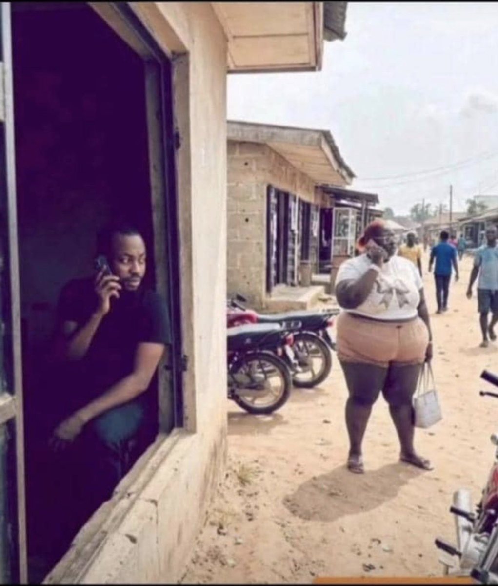 obinna_chikodi's tweet photo. Carry bike again from there dy go junction 🤣🤣🤣 https://t.co/GNoNcraAPS