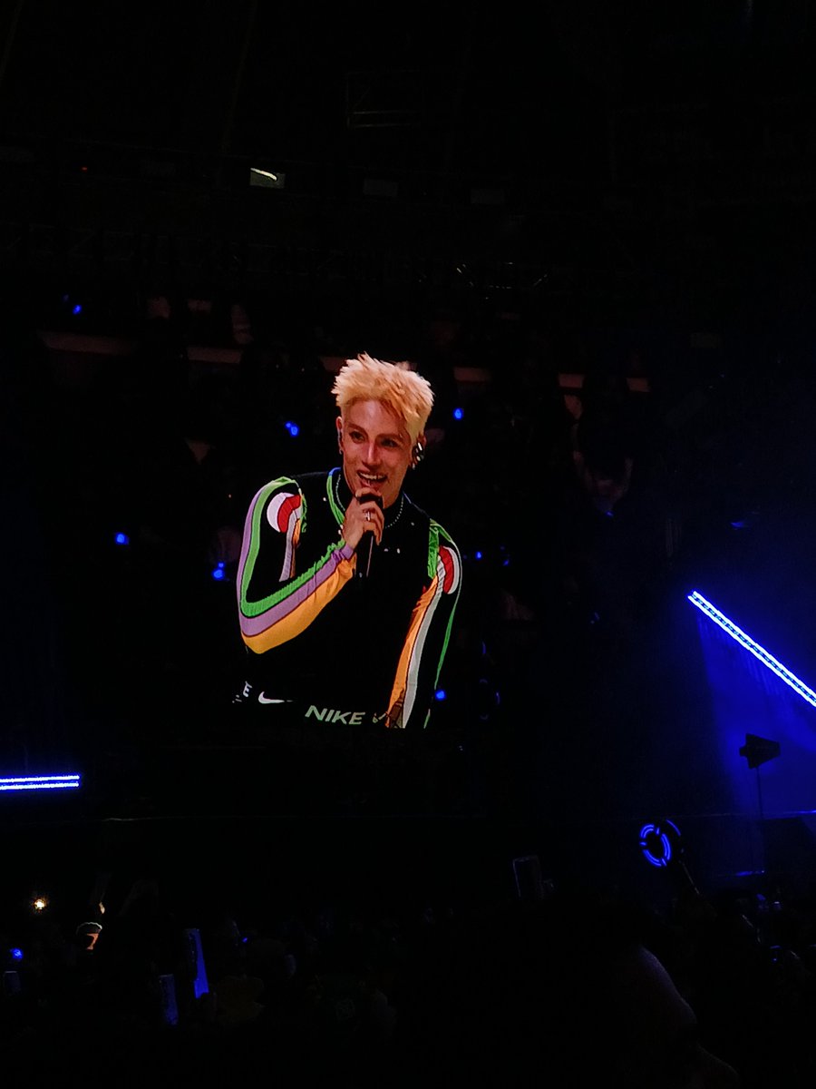 JMbgyd's tweet photo. @SB19Official My Bias STELL! D'best ang performance kagabi. It was a good send off concert for Lolla.

#SB19ForAllGeneration 
#SB19
#SB19Stell https://t.co/RJoqhUEmj7