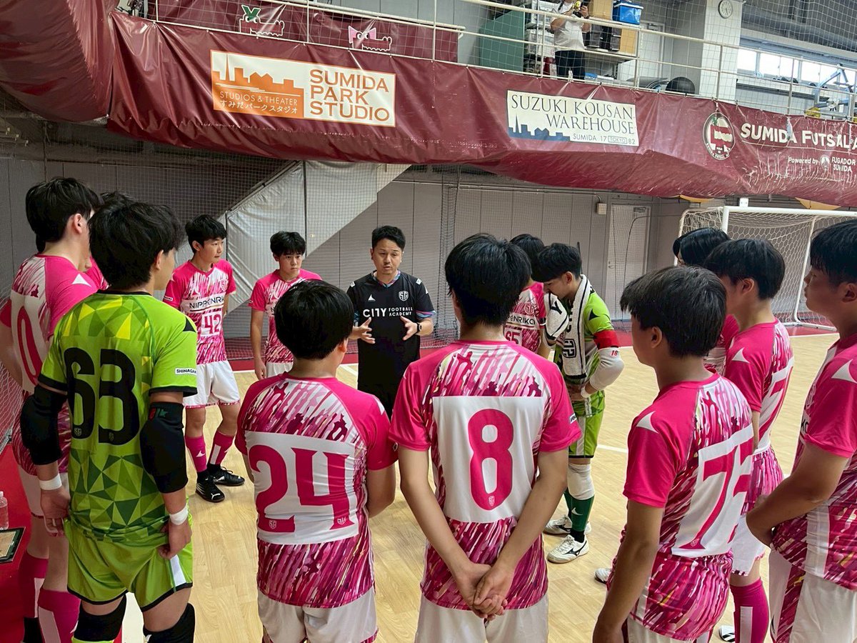 s_city_academy's tweet photo. 【試合結果】
東京都U18フットサルリーグ

🆚 ペスカドーラ町田U18B
△ 3-3

取って取られての白熱したゲームとなりましたが、勝点1を分け合う結果となりました。

たくさんのご声援、ありがとうございました！
次節もよろしくお願いいたします。

#しながわシティ#U18#東京都リーグ#フットサル https://t.co/bkx0o8RO6Q