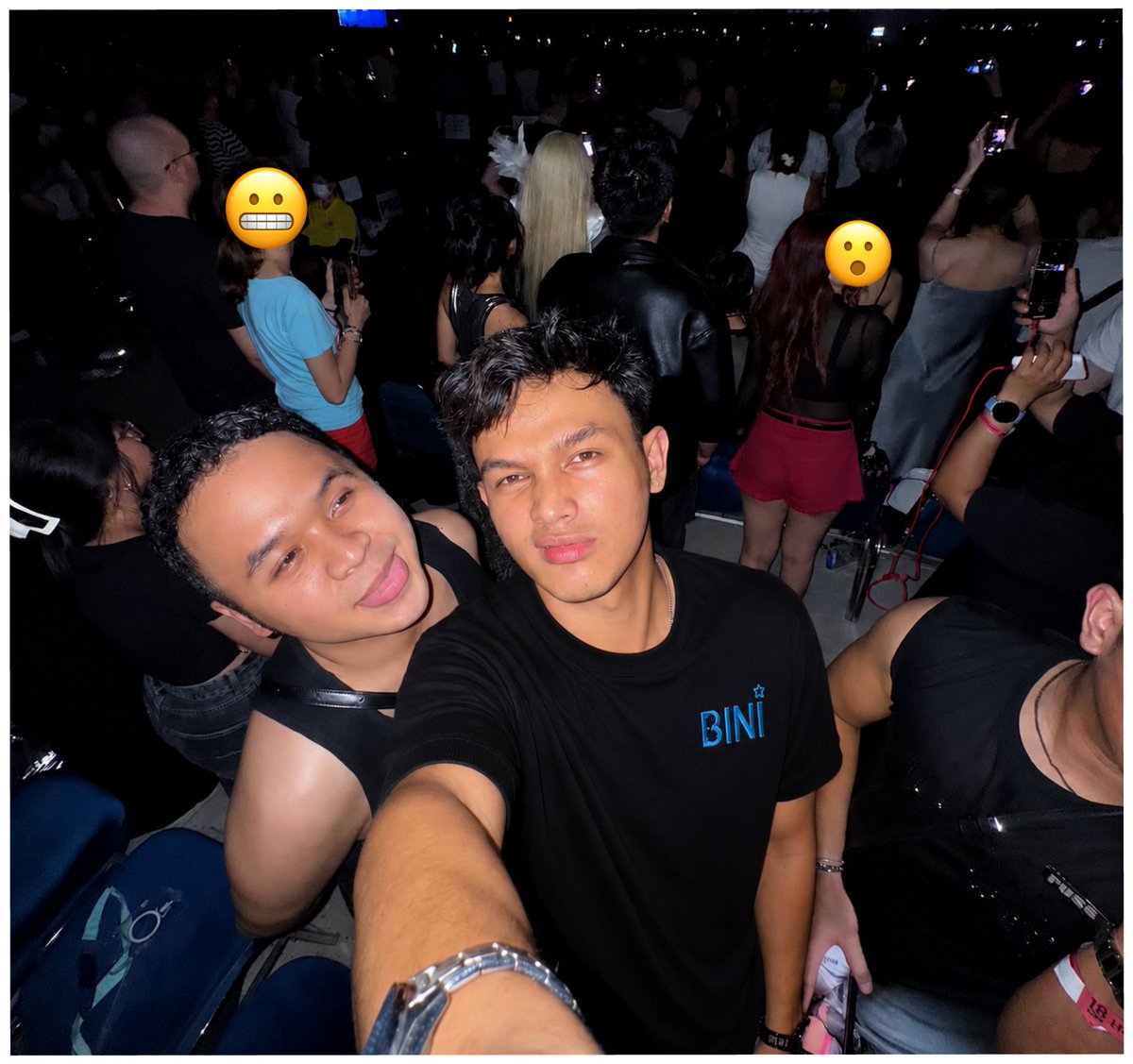 kennethkelso19's tweet photo. Pantropiko feels 🌴🌸 🎶
#BINI #BINICebu #BINISignals #BINISignalsTour https://t.co/zbiXepIgQE