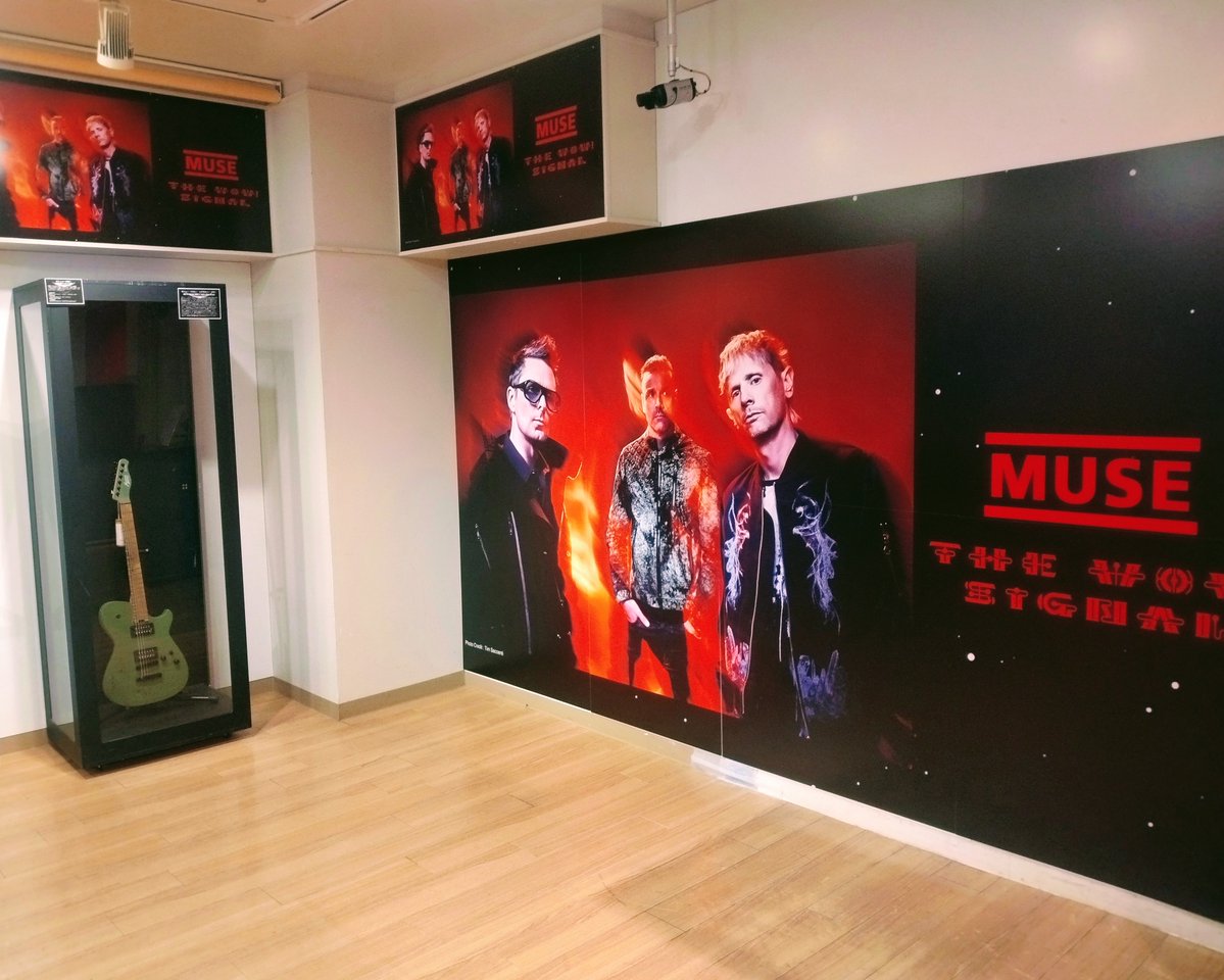 MUSE】 ミューズ最新アルバム「The Wow! Signal」リリース記念展示は