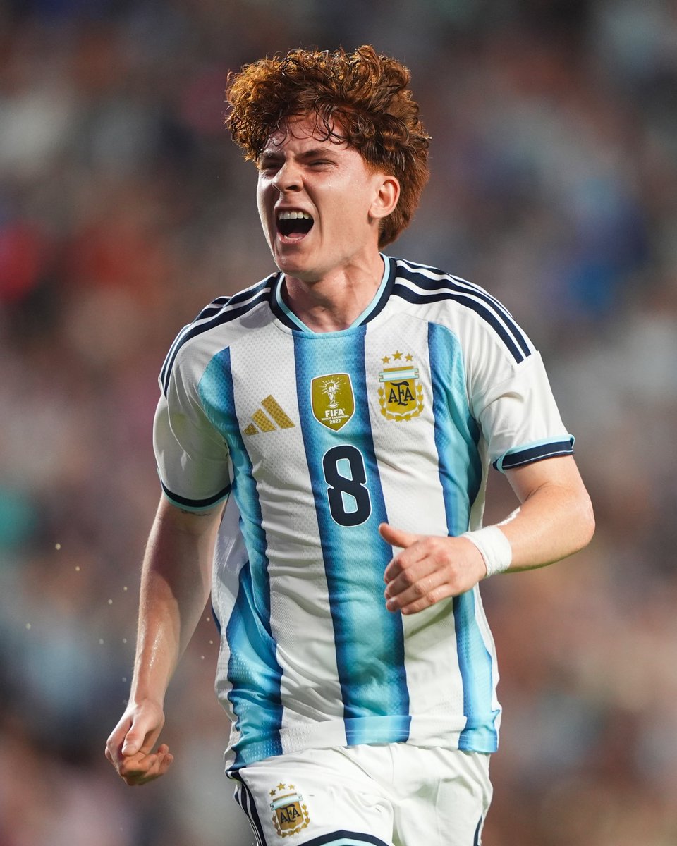 virtualballers's tweet photo. Argentina ini terlalu di abang-abangkan. Scaloni memang ga ngasih kesempatan atau gamau ambil resiko ya?

Di bench masih ada nama macem Nico Paz, Barco sama Simeone. https://t.co/4sShefCHAe