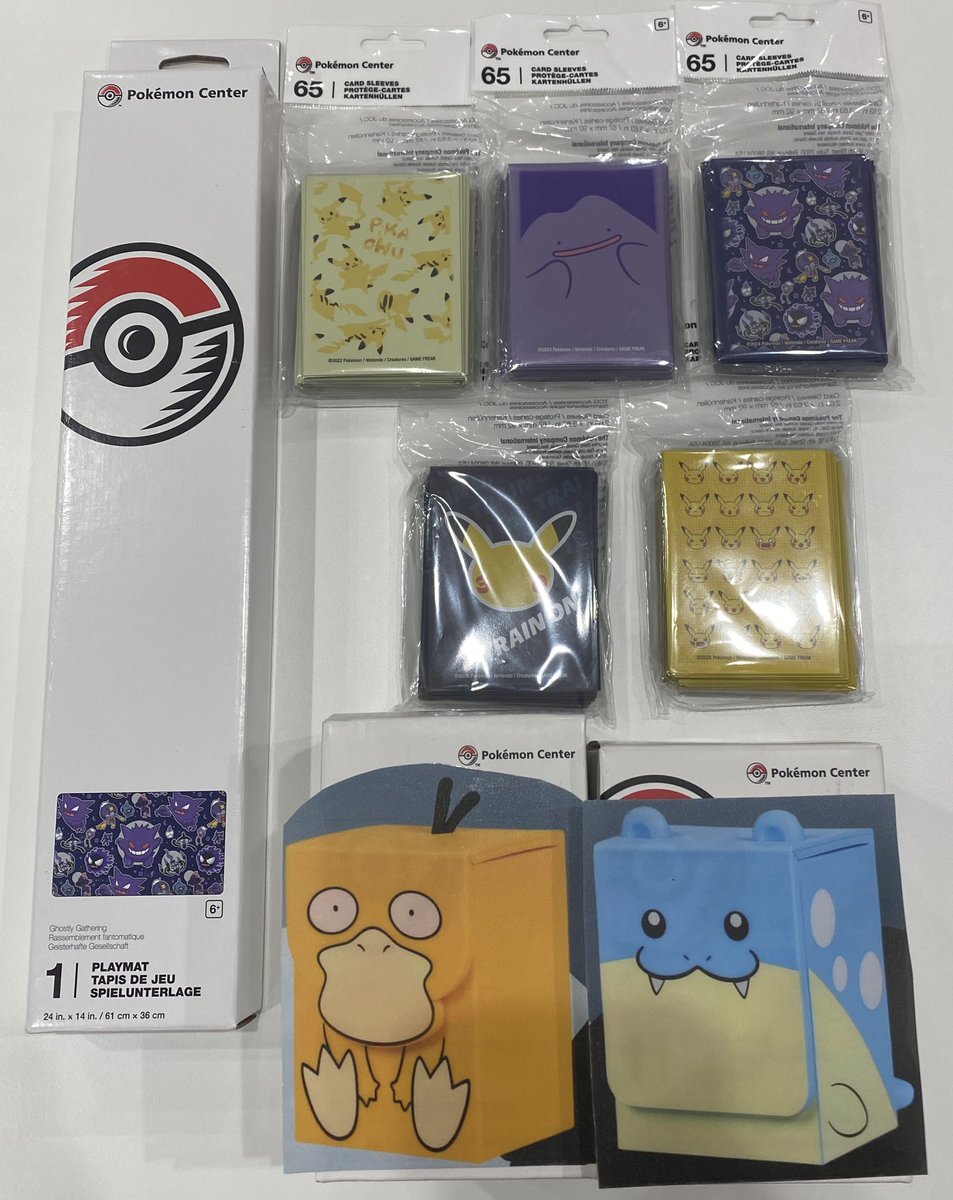 WiZ_Kyoto's tweet photo. 海外産のプレイマット、デッキケース、スリーブ入荷しました‼️
コダックとタマザラシのデッキケースめちゃ可愛いです🐥🦭💖
中々手に入らない商品なので是非👍✨️

#WiZ京都店 #ポケモンカードゲーム #Pokémoncard https://t.co/dBXEzDqDG0