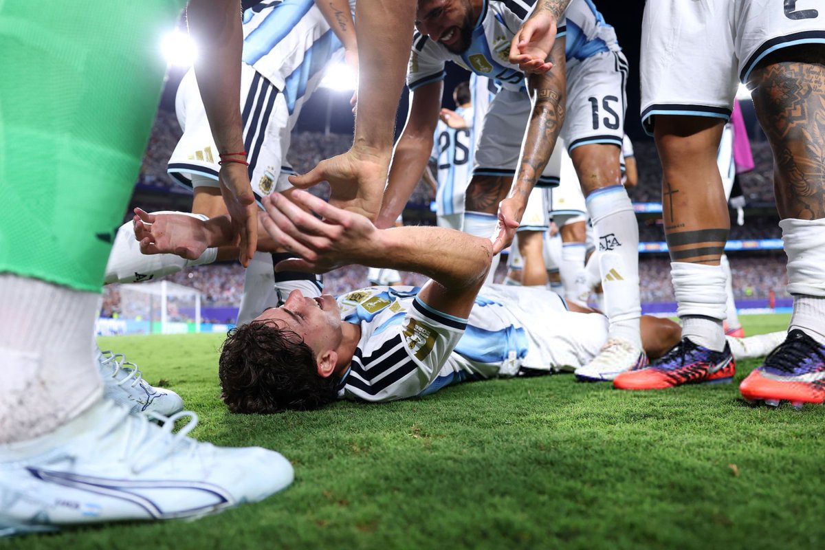 HihQualit's tweet photo. Julian Alvarez

#FIFAWorldCup | #ARGSUI https://t.co/jHqrLvEzLe