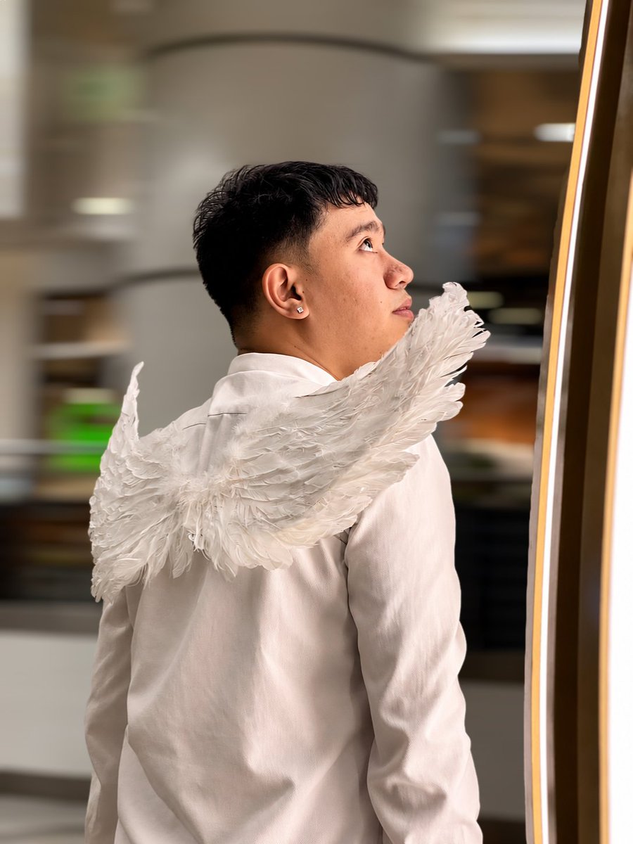 RBert024's tweet photo. MODERN, ARTISTIC, UNSTOPPABLE, ANGEL 🪽

@Puregold_PH
#PuregoldOPMConGenerations2026
#AlwaysPanalo
#SB19ForAllGenerations https://t.co/qvzG15TlPl