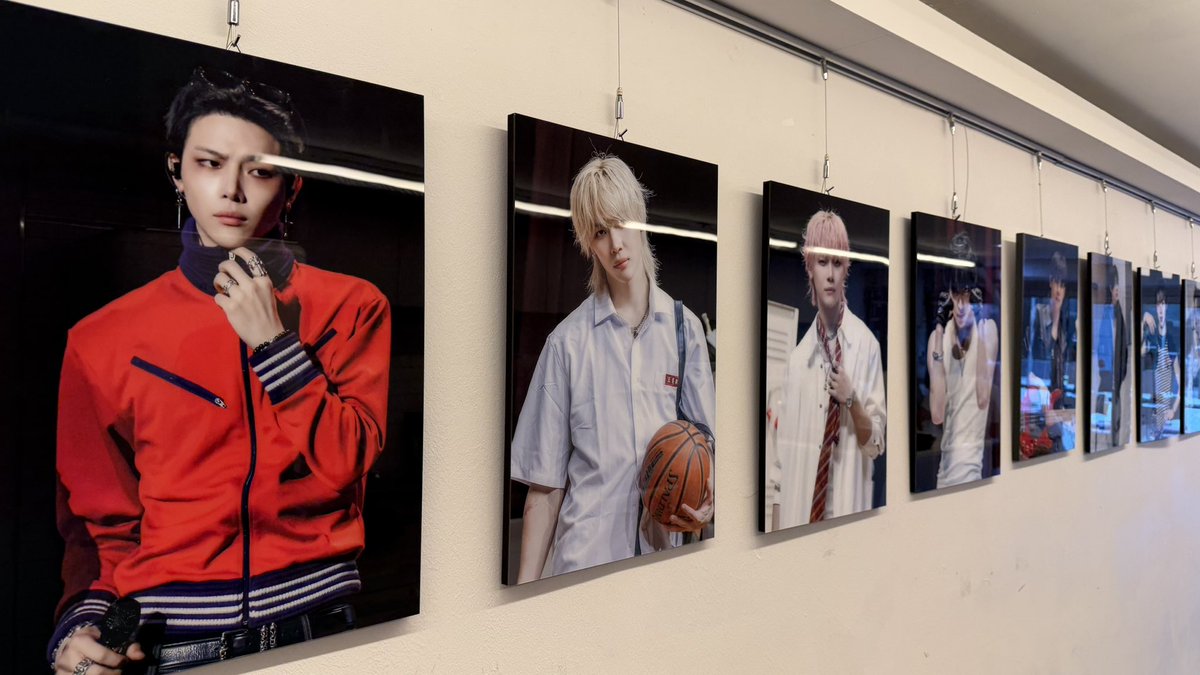 myjujubar97's tweet photo. #샹샹속으로
#into_WENOs_world

이샹이 좋아하는 거 여기 다 있다 같은 인테리어
케이크 디자인 너무 예뻐서 눈으로 샅샅이 구경하고 왔습니다 https://t.co/fooi4Q40C5