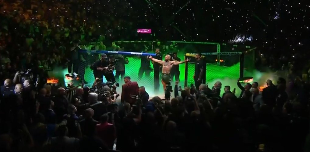 i__hatan's tweet photo. 🇮🇪🇮🇪🔥🔥👑👑
#UFC329 https://t.co/3M8PeynoRq