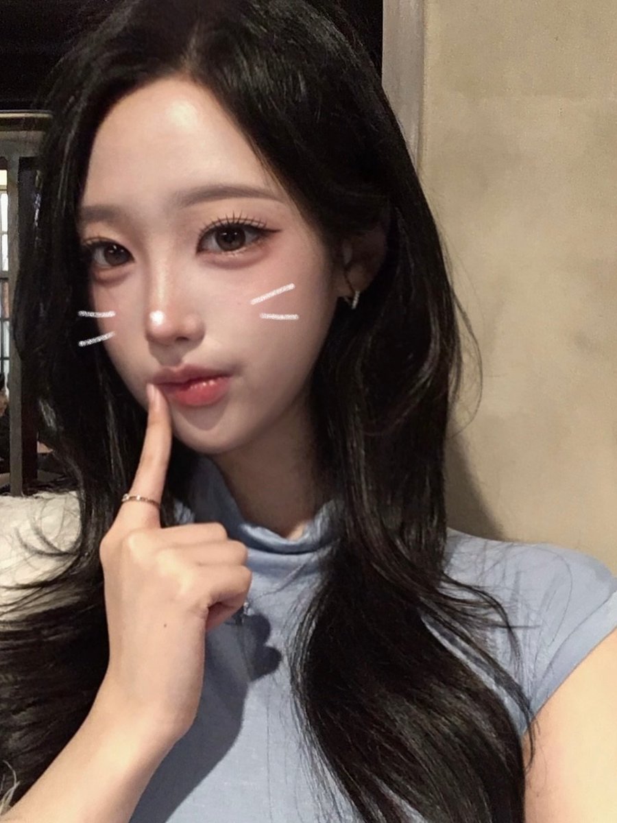 im38214390's tweet photo. 냥 

#셀카 #몸매 #귀여워 https://t.co/IutNhWPG8B