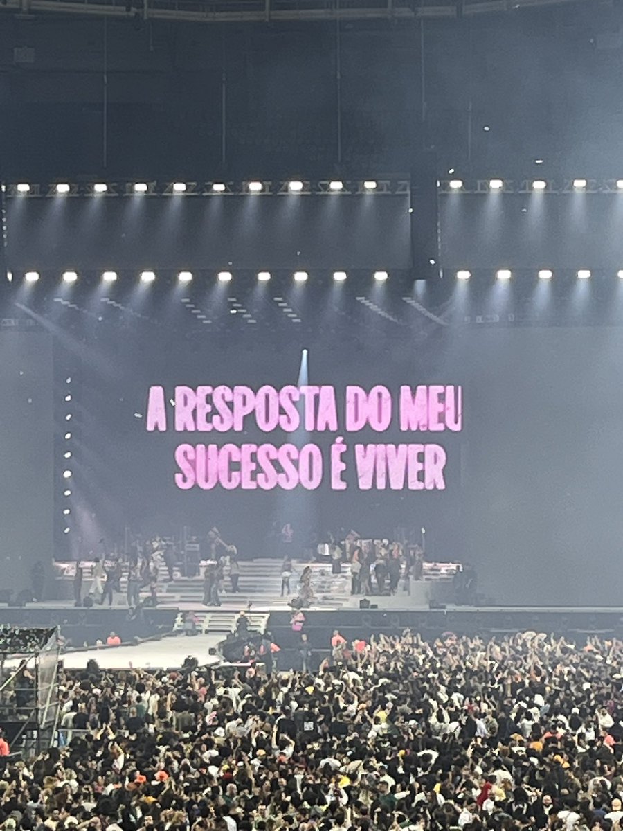 poderdseducao's tweet photo. Obrigada Liniker ❤️ https://t.co/ShrRMFllCB