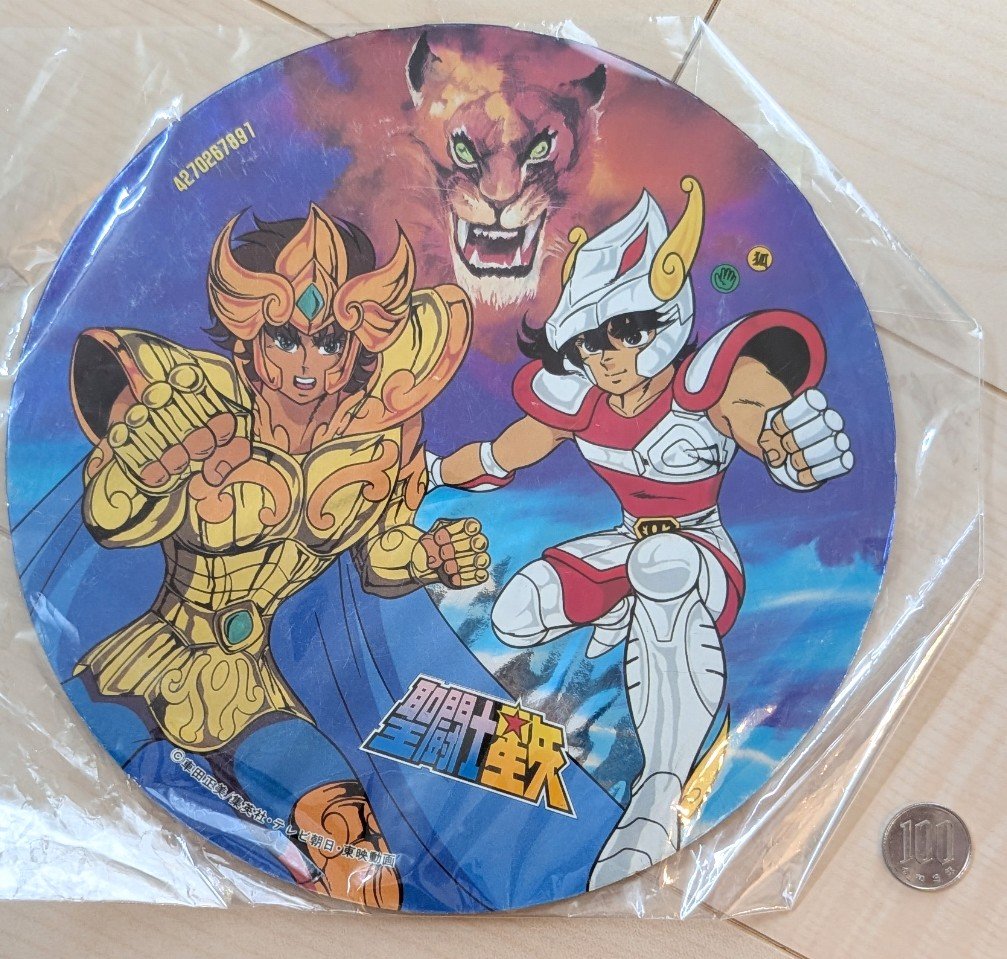 masterpiece1000's tweet photo. 聖闘士星矢のデカいメンコ😊
星矢とアイオリア🦁 https://t.co/ErJabZKUMY