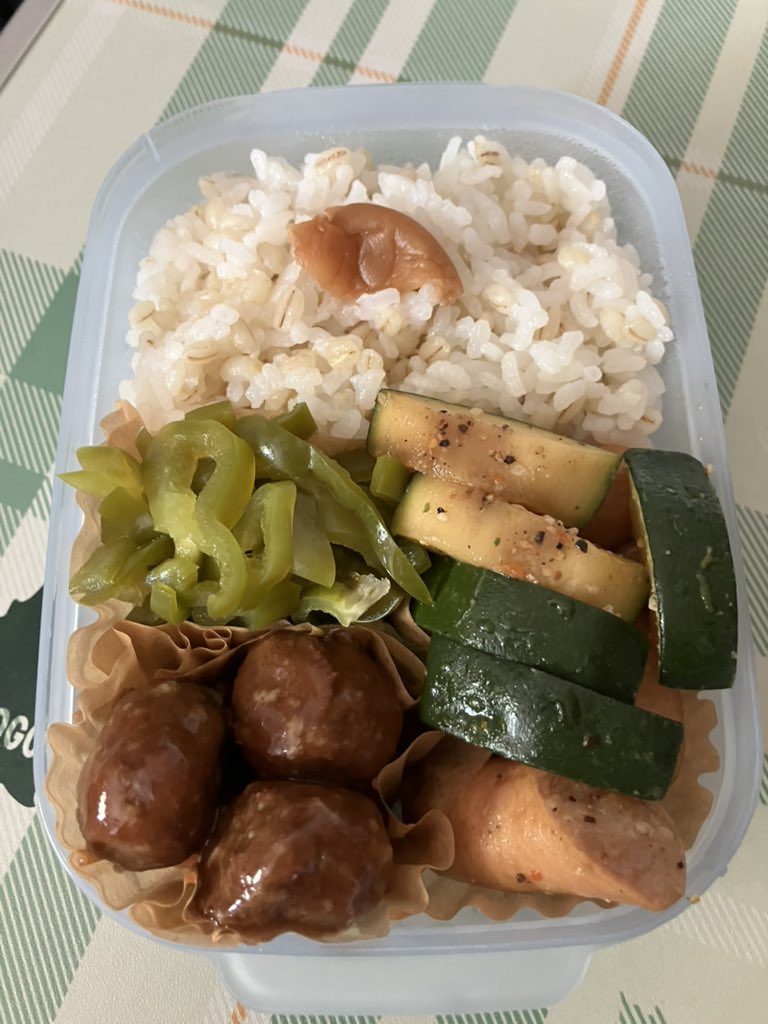 bio_429's tweet photo. 今日のお弁当！！ https://t.co/Kf1tKkYl0C