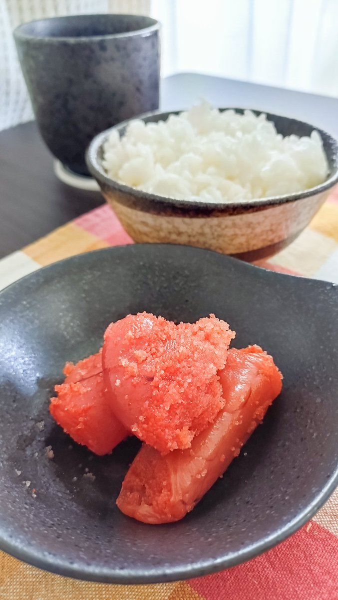 hk_silver's tweet photo. 手抜きしたい時はこれが一番よ🤤

明太子だけでご飯3杯はいける🤩 https://t.co/3QLhwqyebr