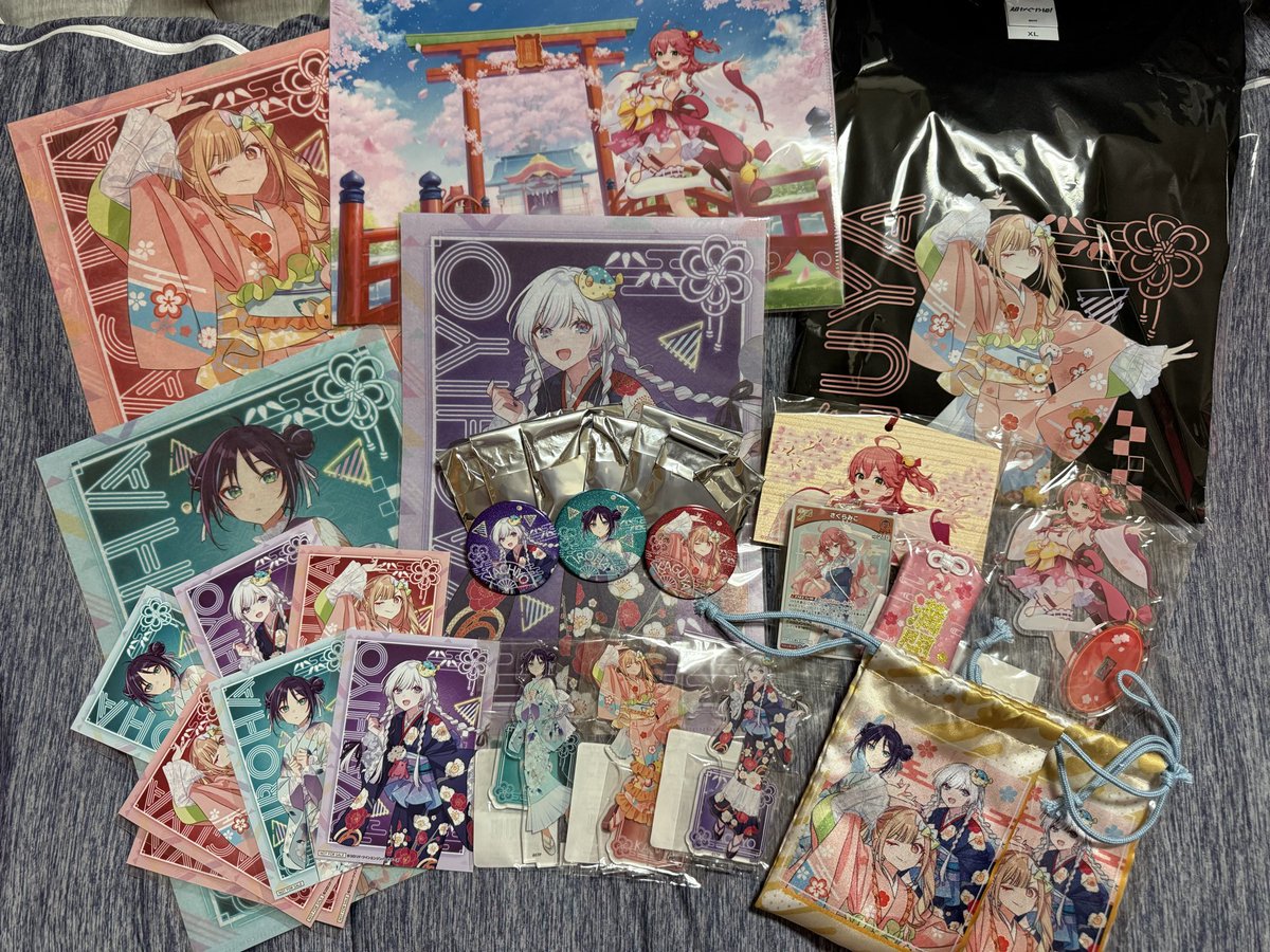 riorio__LiSA's tweet photo. 初週京都で等身大みこちと超かぐストア、
今週アニサマ、
月末に幕張でワンフェスからの同日静岡で超かぐコラボ花火からの池袋で超かぐコラボ水族館。
全部超かぐ関連w
ハードな展開でしかない笑
あとは25日の舞台挨拶上映会さえあれば完璧だったんだがなぁ🙄w
#超かぐや姫
#さくらみこ https://t.co/or5NKnSv2c