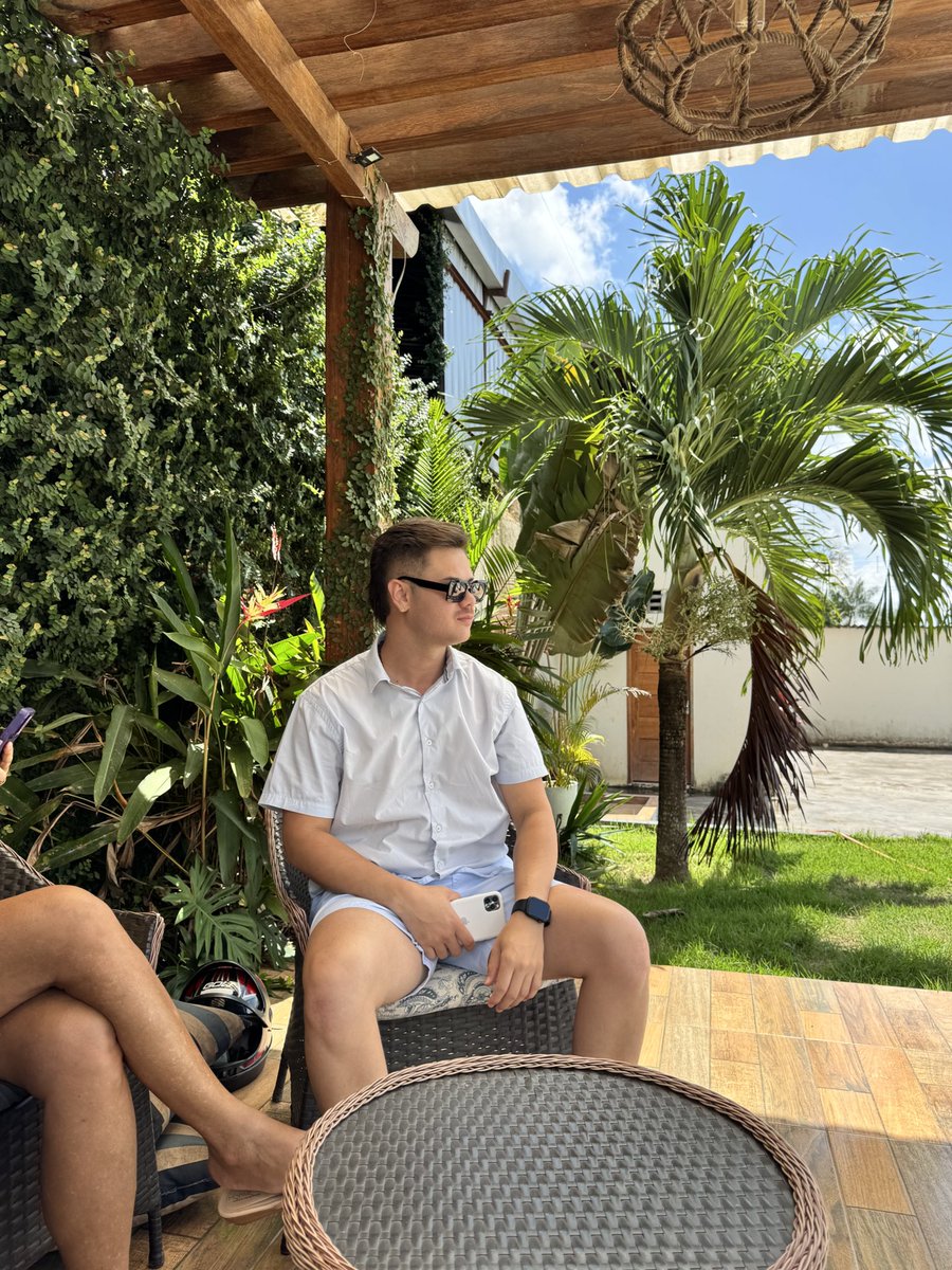 felipebrannd's tweet photo. 🌴💙🤍 https://t.co/Dy8GmHxGOa