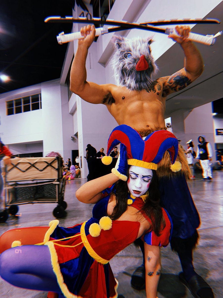 LittleDhampir8's tweet photo. More life, more adventures, more love, more happiness :) #floridasupercon https://t.co/gYfqiadp0p