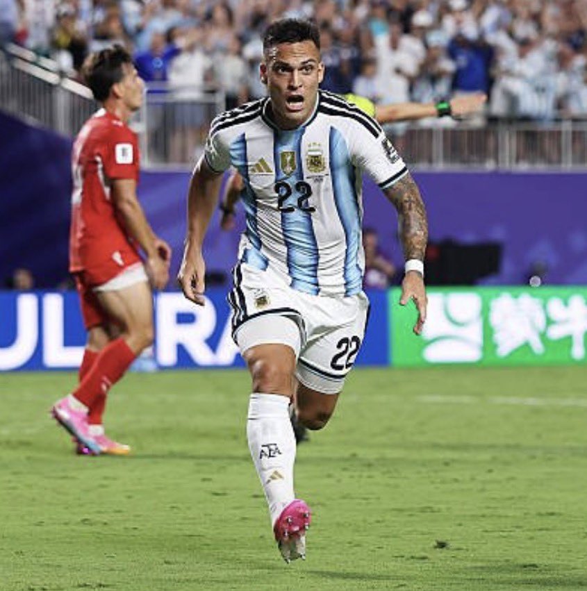 houseofheat's tweet photo. LAUTARO MARTÍNEZ SEALS IT FOR ARGENTINA 🇦🇷 https://t.co/j4Ps3TZKHu