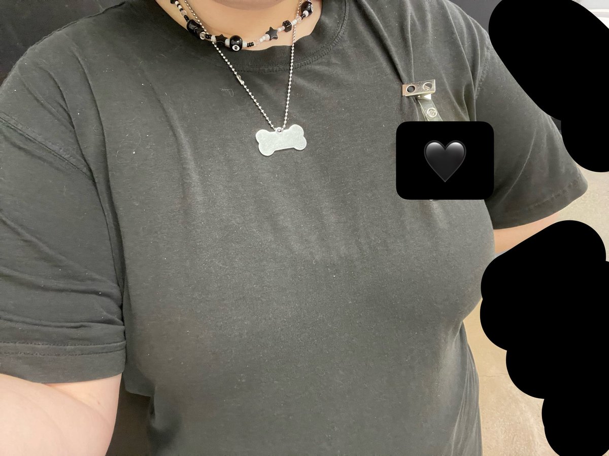 puppib0i's tweet photo. can someone cut these off for me :3 puppy needs diy top surgery https://t.co/JjTRgC4Ybm