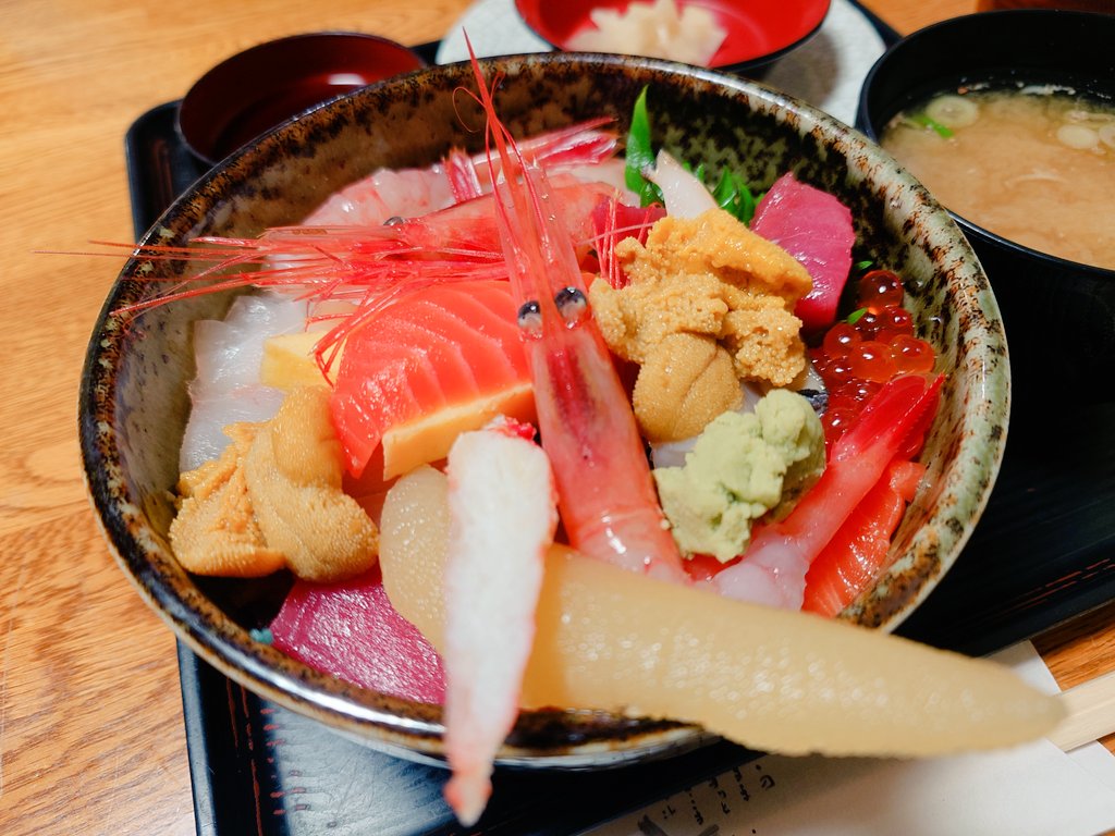 onasuppe's tweet photo. いただきまーす🦐 https://t.co/ZgmdpLR9bj