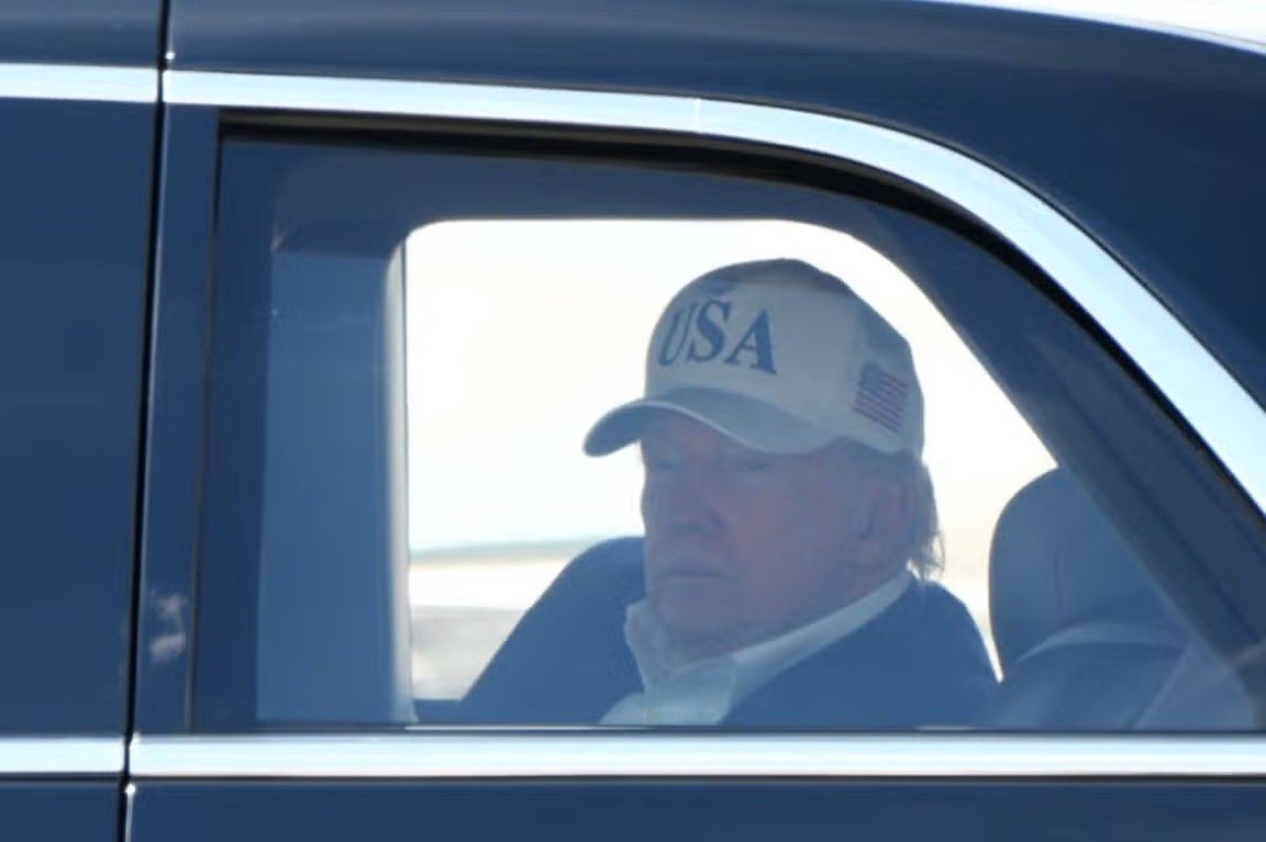 DidDTrumpDie's tweet photo. No but Trump has had another physical, just 6 weeks after his last visit after a string of gaffes at the NATO summit, struggling to climb the steps of AF1, &amp; having to be guided by President Erdogan.

Not the face of someone who just received good news. https://t.co/g5N6i9cipK