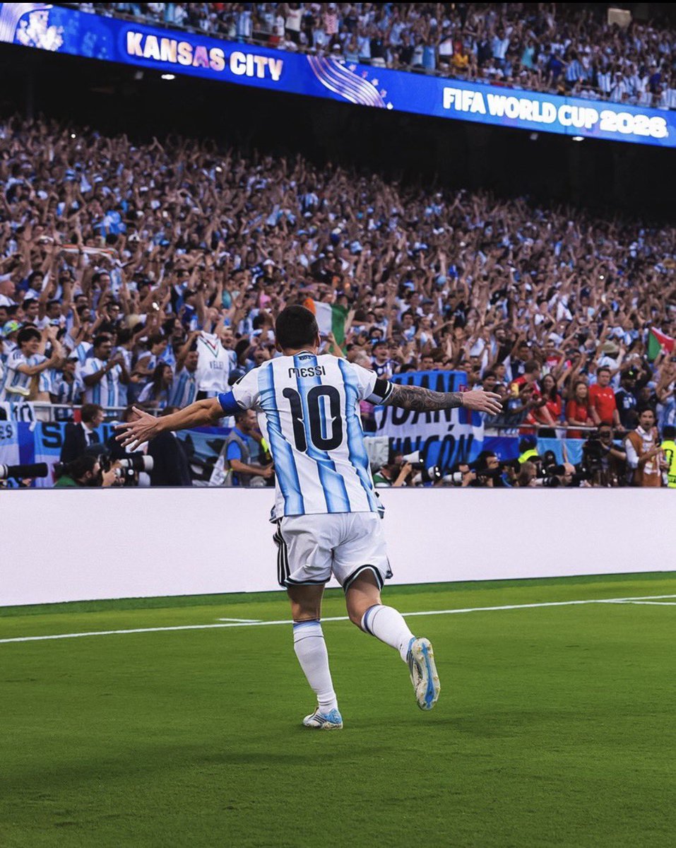 72Sa_1's tweet photo. إلى نصف النهائي💙💙🐐

Back to back بإذن الله🇦🇷⏳ https://t.co/SA7FCy2kB0
