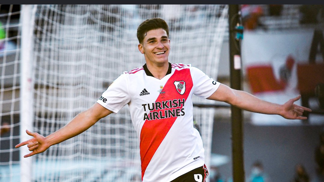 byronqm's tweet photo. ⚪🔴⚫ #Julian #RiverPlate https://t.co/VC4hzM6jTJ