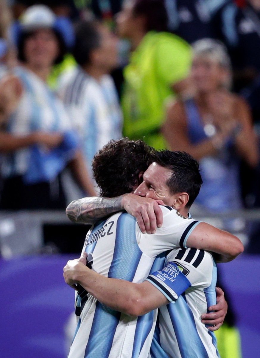Alvarezismo's tweet photo. ESTAMOS EN SEMIFINALES🇦🇷🇦🇷 https://t.co/xWtXVRJDmw