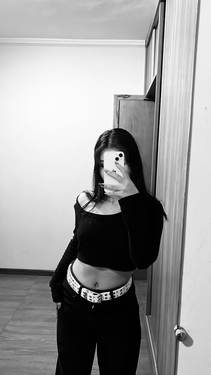 stpxy_'s tweet photo. all the good girls go to hell https://t.co/n3cvfkstP0