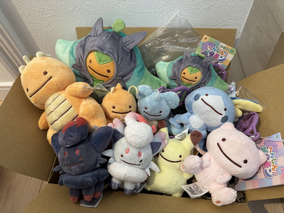 Aprile's tweet photo. へんしんメタモン届いたー！かわいいー！値段はかわいくないー！ https://t.co/4IkUUmbJ9D