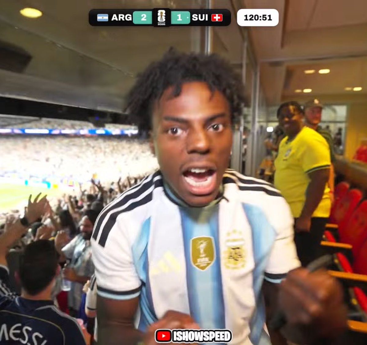 maitweethoon's tweet photo. Speed Reaction after Argentina’s third goal he was so happy he was so happy that he leave the stadium 🤣

#ARGvsSUI https://t.co/HFtHRapayc