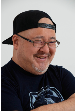 PizzaHatter's tweet photo. ヤニネコの大家さん
声というか本人やった https://t.co/jwmebohYQ7