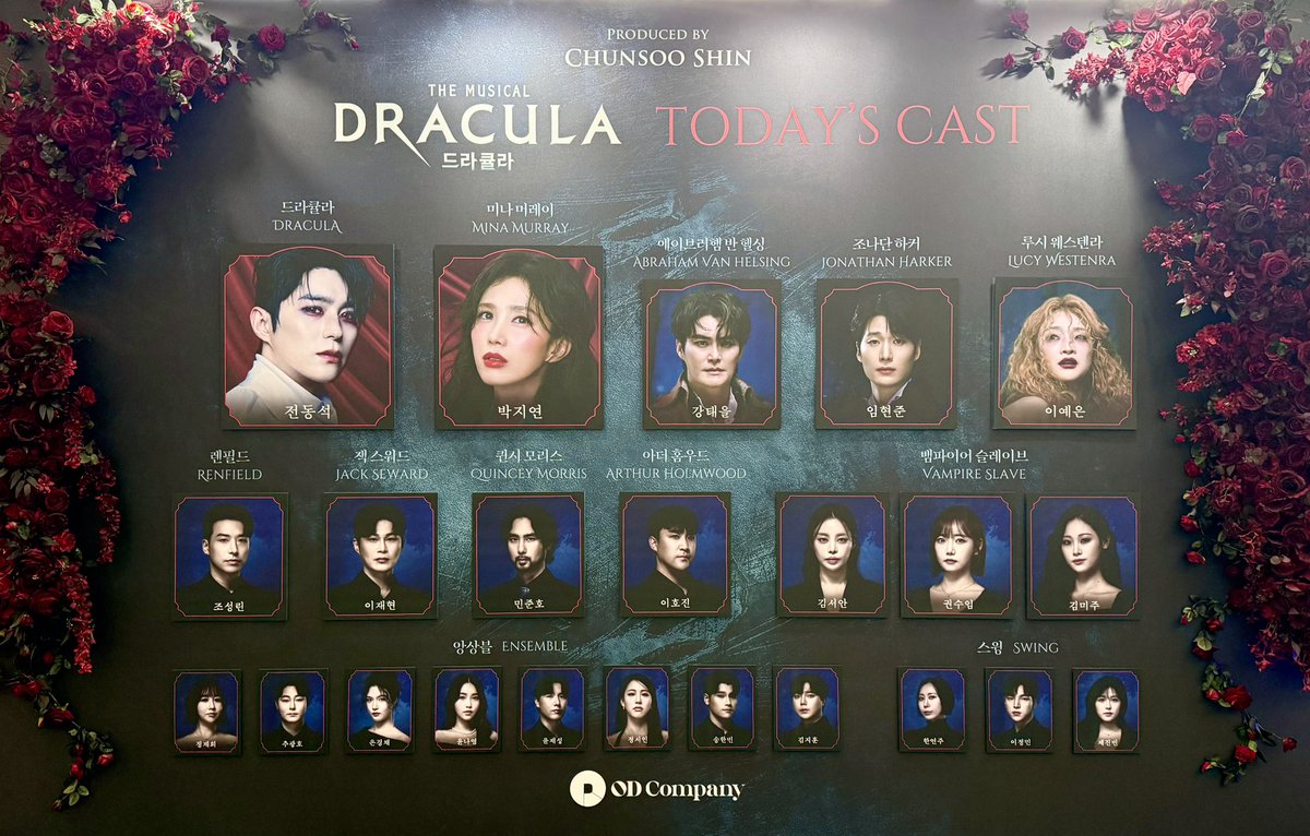 xososs89's tweet photo. 260712 드라큘라 https://t.co/PElmmr9Tay