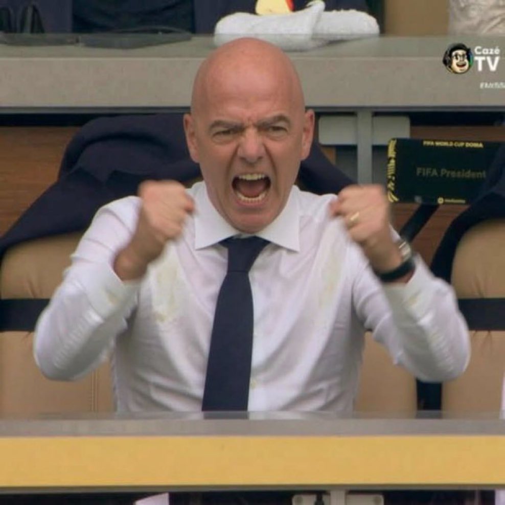akrow_'s tweet photo. @ActuFoot_ On dirait le mec qui vient de voir son pari passer à la 119e minute https://t.co/pX2ps0pTnZ