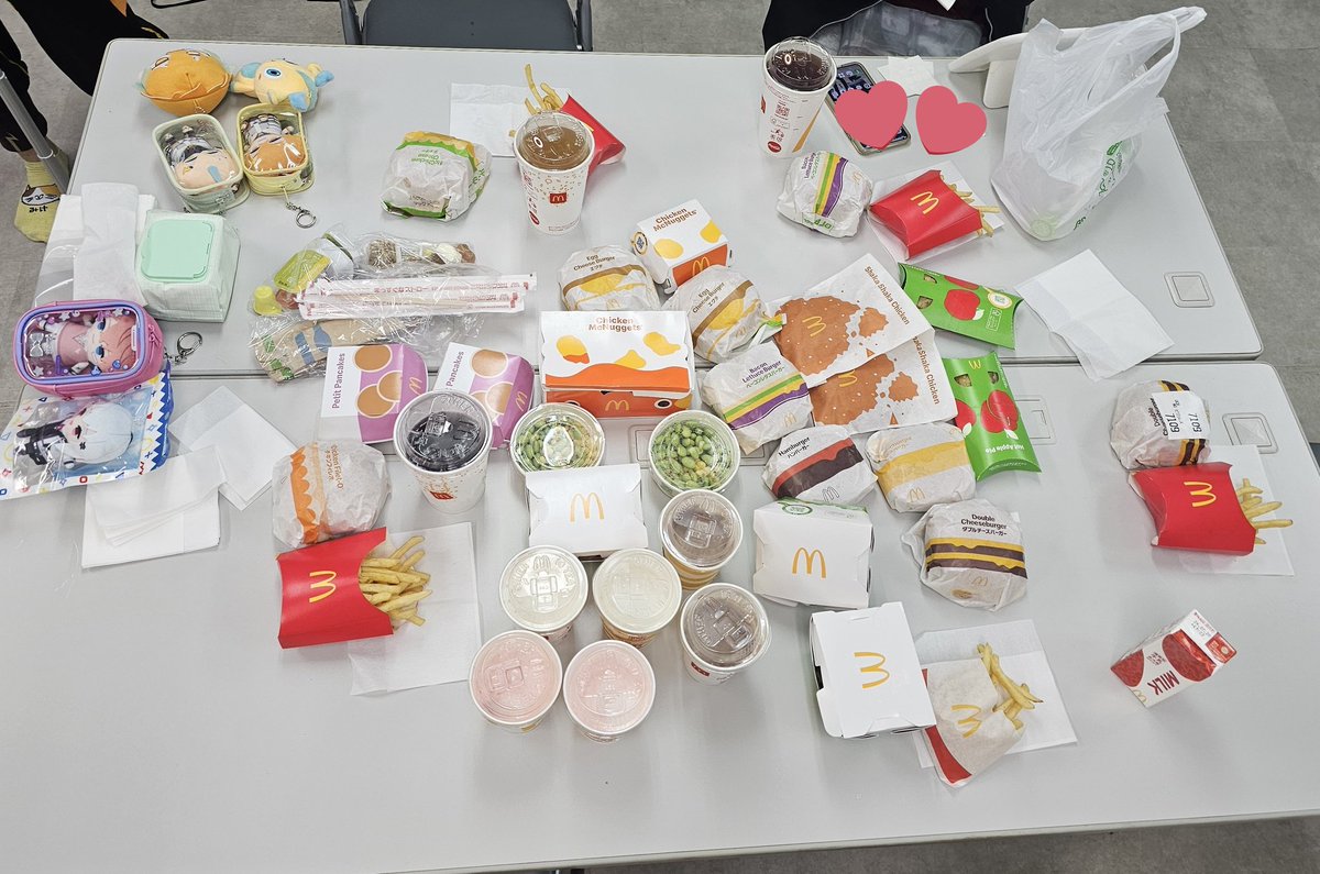 yui_19434's tweet photo. マック食す
#限界まで喰え0712 https://t.co/pexERO9DWT