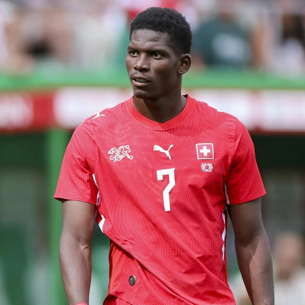Jcc_SFC's tweet photo. Parabéns Embolo.
Você é o vilão de hoje e eliminou sua seleção sendo um jogador BURRO!
Até quando jogadores vão fazer isso? NÃO É um caso isolado, no Brasileirão teve muitos jogadores sendo expulso por mão na bola e agora na copa do mundo por simulação.
É O BASICO. https://t.co/7UMnQD2FL4
