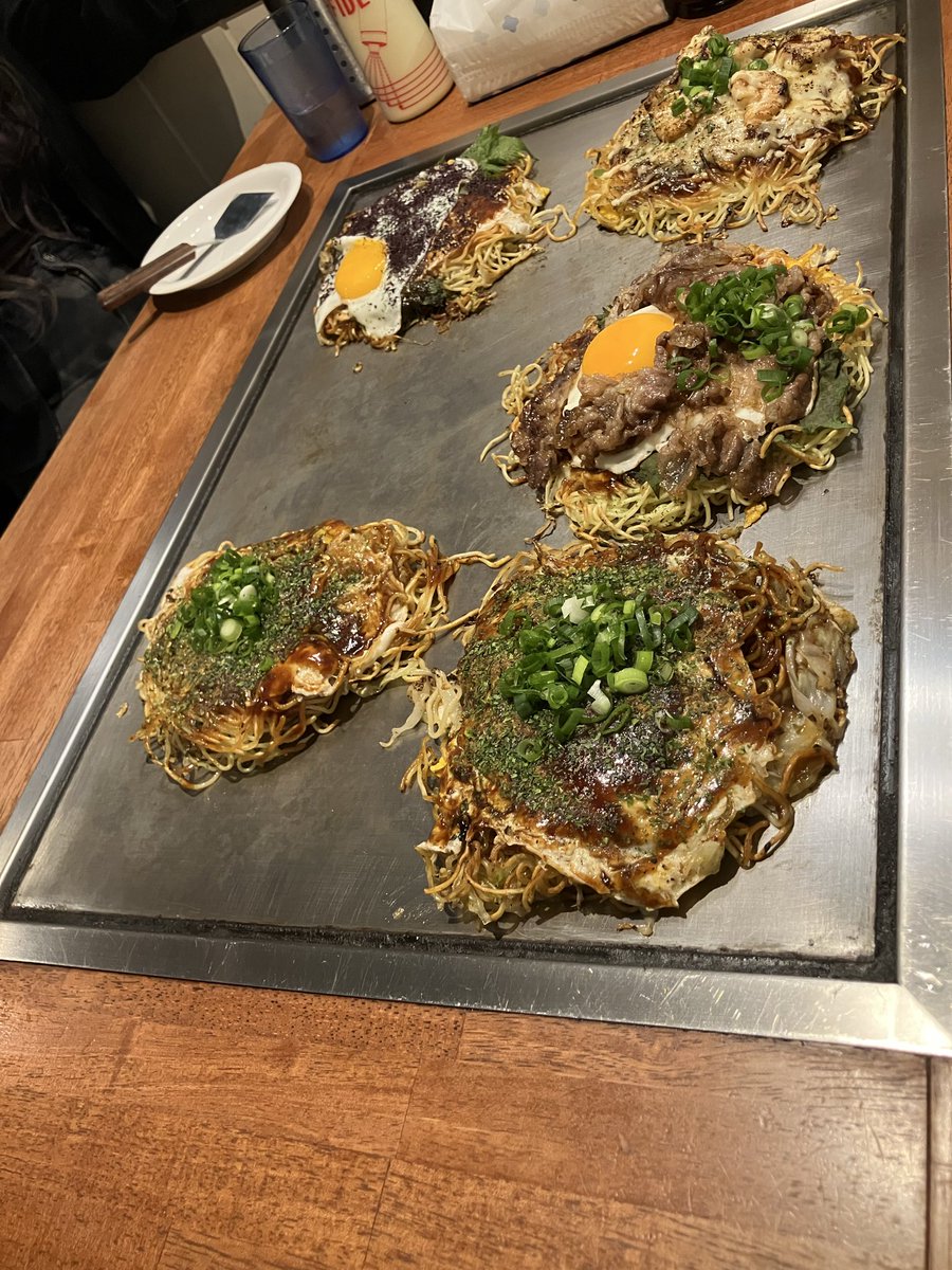 ak020805's tweet photo. 広島到着！
お好み焼きを食べます！ https://t.co/R81gMaHvri