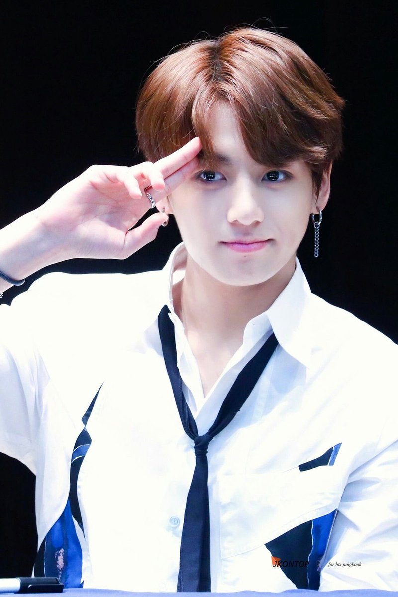 yuung0613's tweet photo. 그 시절 빠순이라면 한 번쯤은 가슴에 품어본 미소년 정국 https://t.co/nJt8n1hfIm