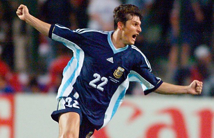 Bustttttt's tweet photo. Por la historia.
Por nuestros pibes.
Por nuestra patria.
Porque esta historia merece otro capítulo, vamos nosotros. VAMOS ARGENTINA. https://t.co/SIWvT23Yzb