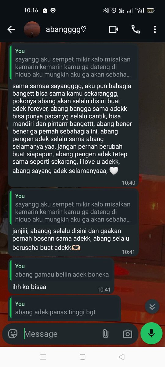 oohmysya's tweet photo. oh you're so cute abang, pls dont change :( https://t.co/NojYAvCStx