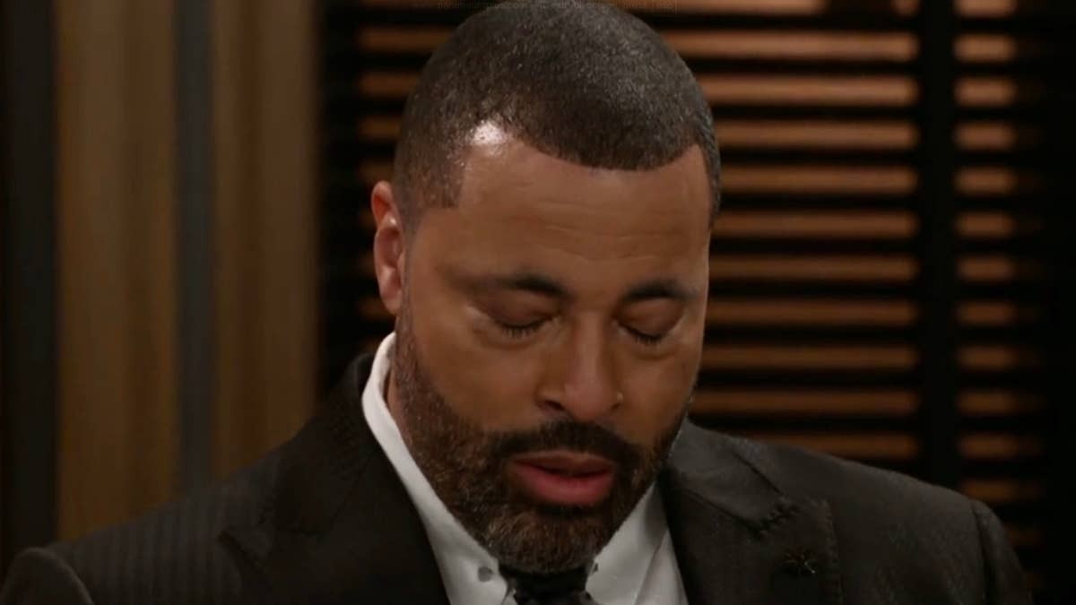 SoapCrushWorld's tweet photo. Beyond The Gates: Leslie and Darlene Forge Unlikely Truce Over Soup Recipe
More details: https://t.co/xHpmVxN4Vy
#BeyondTheGates #BeyondTheGatesRecap #Soapopera #Daytime #DaytimeDrama #TeamNaomi #BRCA #TheImpaler #SoapTwitter #BeyondTheGatesSpoilers
Soap opera Beyond The Gat… https://t.co/Wgc8HWfBN0