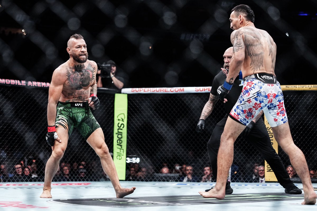 theehue's tweet photo. ufc 329 https://t.co/bWitGNTarW