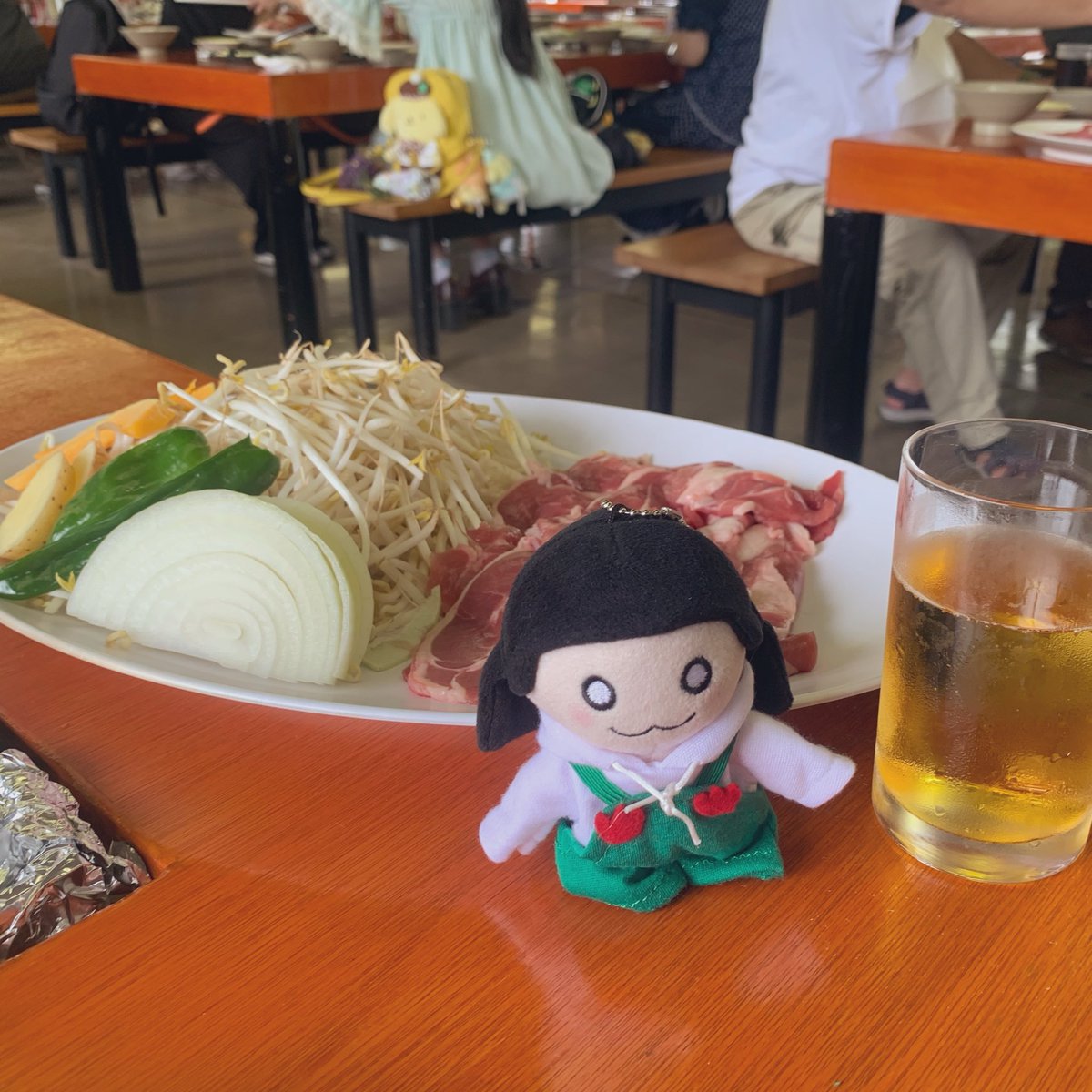 m_asar_u's tweet photo. あたしがぜんぶたべるんだもんね！
→たべました！ https://t.co/GPiBwU3TEM
